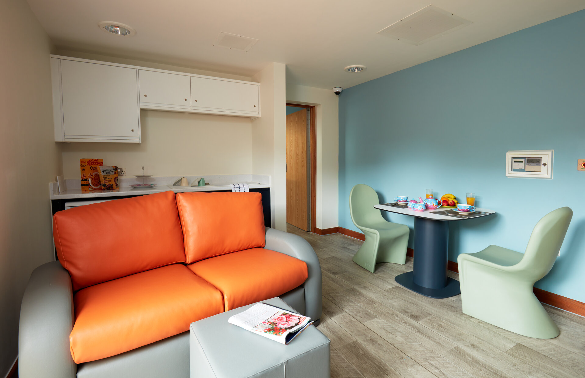 A living area and dining area from one of the residences rooms at Asher House